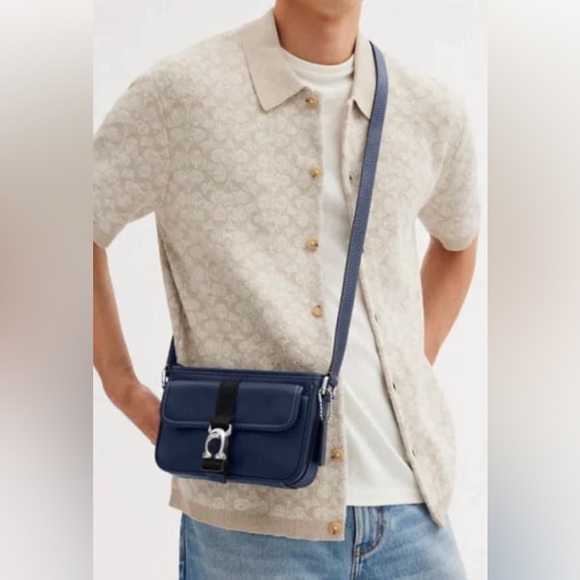 CM335 - Coach Beck Slim Crossbody - Picture 12 of 12